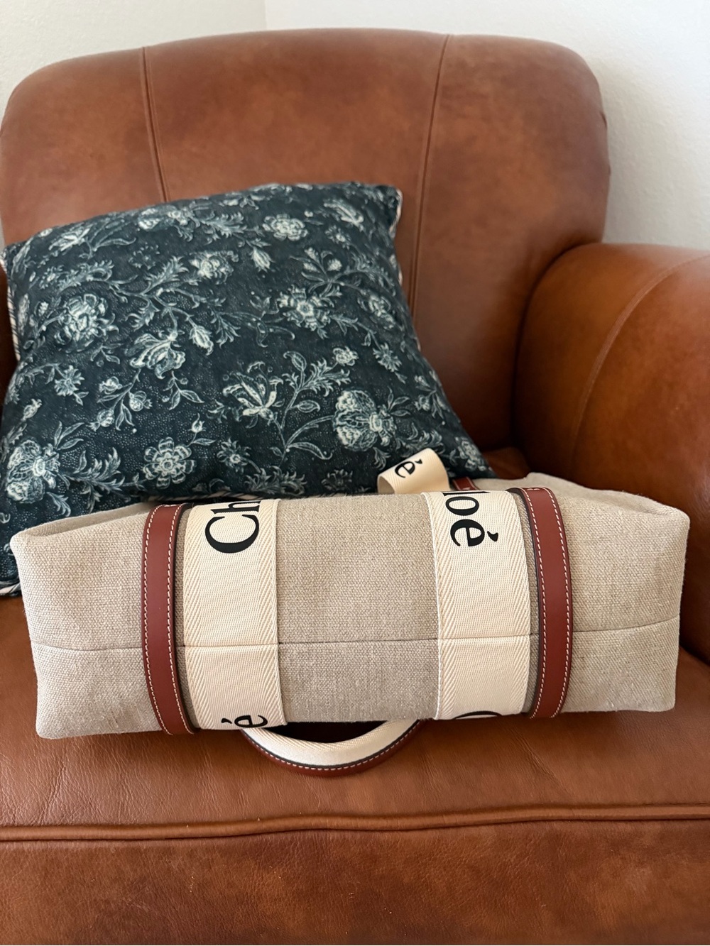 Chloé Beige Canvas Tote with Branded Cream Straps and Brown Trim - Picture 9 of 12